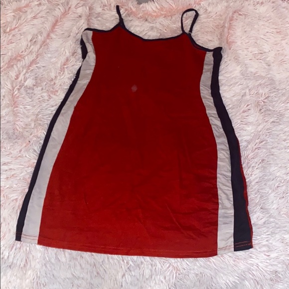 White red blue dress - Picture 2 of 3